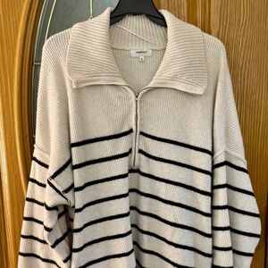 HALF ZIP STRIPED SWEATER - IVORY/BLACK